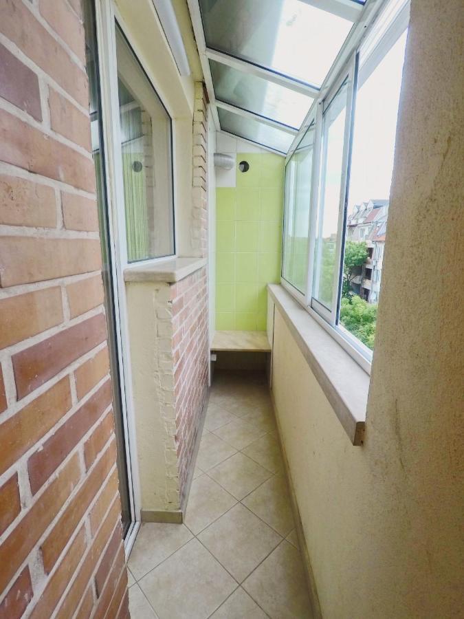 Spacious And Bright Maisonette Varna Center Exterior photo